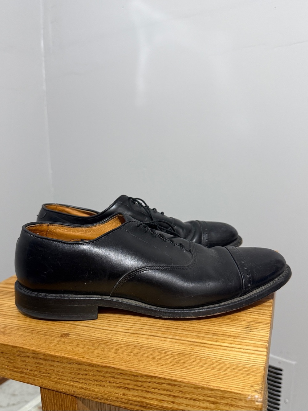 Allen Edmonds Byron Oxford Dress Shoes Mens 9 Black Leather Cap Toe Lace Up
